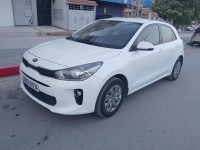 سيارات-kia-rio-2019-قالمة-الجزائر