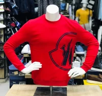 Pull Moncler super good 