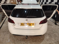 moyenne-berline-peugeot-308-2014-ksar-boukhari-medea-algerie