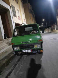 camion-toyota-1984-el-affroun-blida-algerie