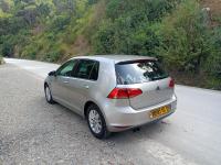 voitures-volkswagen-golf-7-2014-trendline-hassi-rmel-laghouat-algerie