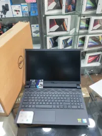 DELL G5 15 i7-11800H RAM 8GO 512GO SSD 
