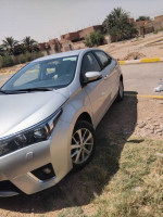 voitures-toyota-corolla-2015-khenguet-sidi-nadjil-biskra-algerie