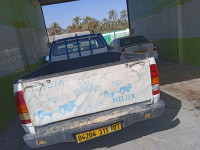 voitures-toyota-hilux-2011-biskra-algerie