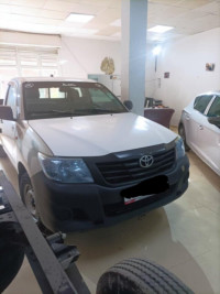 utilitaire-toyota-hilux-2013-tadjrouna-laghouat-algerie