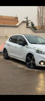 voitures-peugeot-208-2018-gt-line-es-senia-oran-algerie