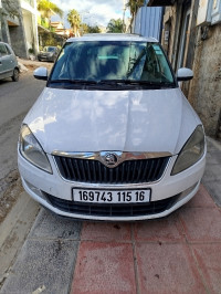 voitures-skoda-fabia-2015-fresh-mohammadia-alger-algerie