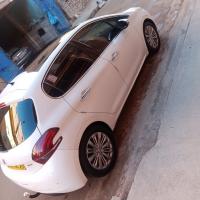 voitures-peugeot-208-2016-ain-el-hadjar-saida-algerie