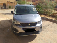 voitures-peugeot-rifter-2022-bechar-algerie