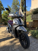 motos-et-scooters-st-sym-2024-hydra-alger-algerie