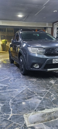 voitures-dacia-sandero-2019-stepway-privilege-bab-ezzouar-alger-algerie