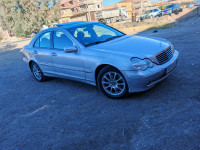 voitures-mercedes-classe-c-2001-270-msila-algerie