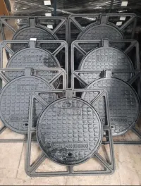 Tampons en fonte pour regards de visite (manholes)