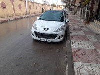 voitures-peugeot-207-2012-allure-merouana-batna-algerie