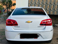 voitures-chevrolet-cruze-2017-el-milia-jijel-algerie