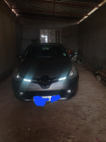 voitures-renault-clio-4-2014-limited-ouzera-medea-algerie