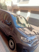 voitures-fiat-doblo-2023-maghnia-tlemcen-algerie