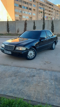 voitures-mercedes-classe-c-1995-124-chlef-algerie