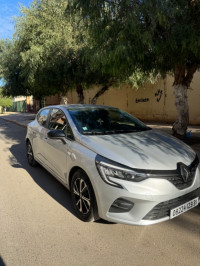 voitures-renault-clio-5-2023-evolution-oran-algerie