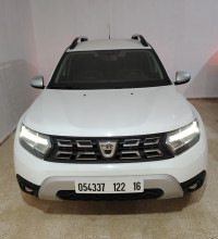 voitures-dacia-duster-2022-journee-douera-alger-algerie