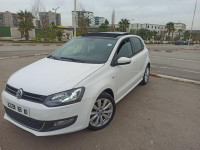 voitures-volkswagen-polo-2013-life-bouira-algerie