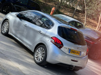 voitures-peugeot-208-2019-allure-facelift-alger-centre-algerie