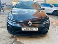 voitures-volkswagen-golf-8-2021-oran-algerie