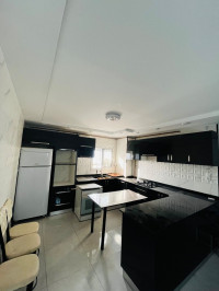 appartement-location-f3-alger-hydra-algerie