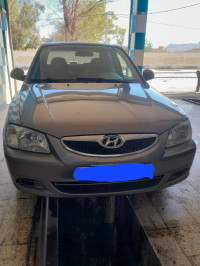 voitures-hyundai-accent-2014-gls-bechar-algerie