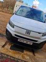 fourgon-fiat-doblo-2024-mostaganem-algerie