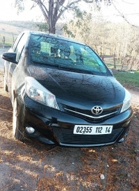 voitures-toyota-yaris-2012-tiaret-algerie