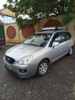 voitures-kia-carens-2007-el-karimia-chlef-algerie