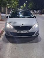 voitures-peugeot-308-2014-allure-saida-algerie