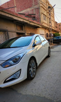 voitures-hyundai-i40-2016-khenchela-algerie