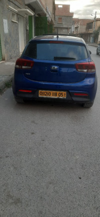 voitures-kia-rio-2018-ex-el-madher-batna-algerie