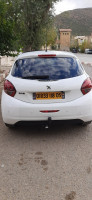 voitures-peugeot-208-2018-allure-facelift-el-madher-batna-algerie