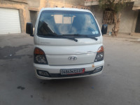 camion-هيونداي-h100-el-madher-batna-algerie