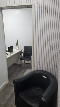 Location des bureaux / coworking /adresse commerciale /Domiciliation d'entreprises توطين الشركات 