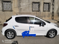 voitures-peugeot-207-2011-sportium-khenchela-algerie