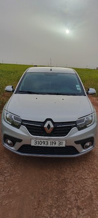 سيارات-renault-symbol-2019-غليزان-الجزائر