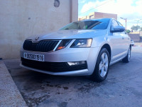 voitures-skoda-octavia-combi-2019-bordj-okhriss-bouira-algerie