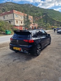 سيارات-volkswagen-golf-8-2021-r-line-ميلة-الجزائر
