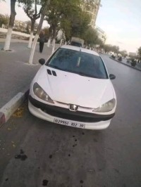 سيارات-peugeot-206-2002-العلمة-سطيف-الجزائر