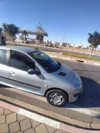 voitures-peugeot-206-2005-es-senia-oran-algerie