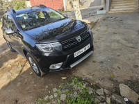 voitures-dacia-sandero-2018-stepway-bordj-el-kiffan-alger-algerie