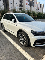 voitures-volkswagen-tiguan-2017-r-line-hydra-alger-algerie