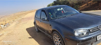 voitures-volkswagen-golf-4-2001-chlef-algerie