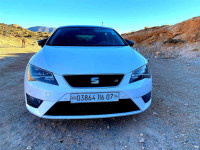 voitures-seat-leon-2016-linea-r-biskra-algerie