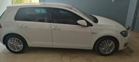 voitures-volkswagen-golf-7-2015-coup-souk-ahras-algerie