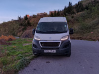 utilitaire-peugeot-boxer-2015-bejaia-algerie